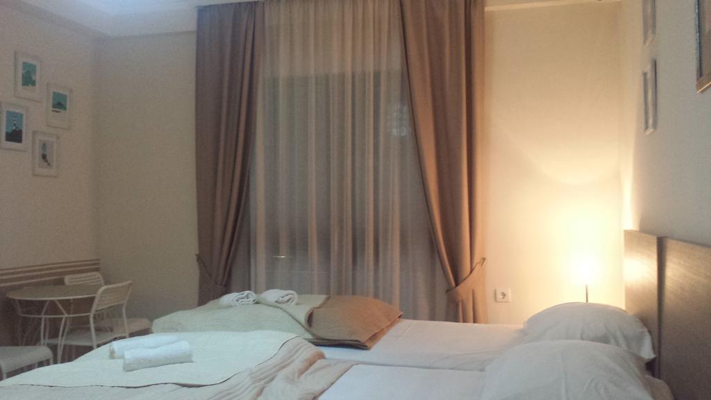 Apartments Fortunella Budva Phòng bức ảnh