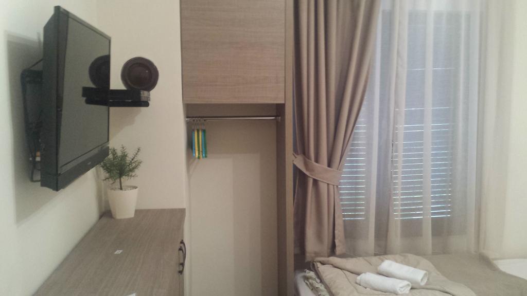 Apartments Fortunella Budva Phòng bức ảnh