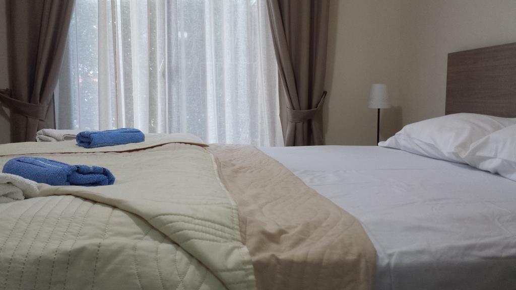Apartments Fortunella Budva Phòng bức ảnh