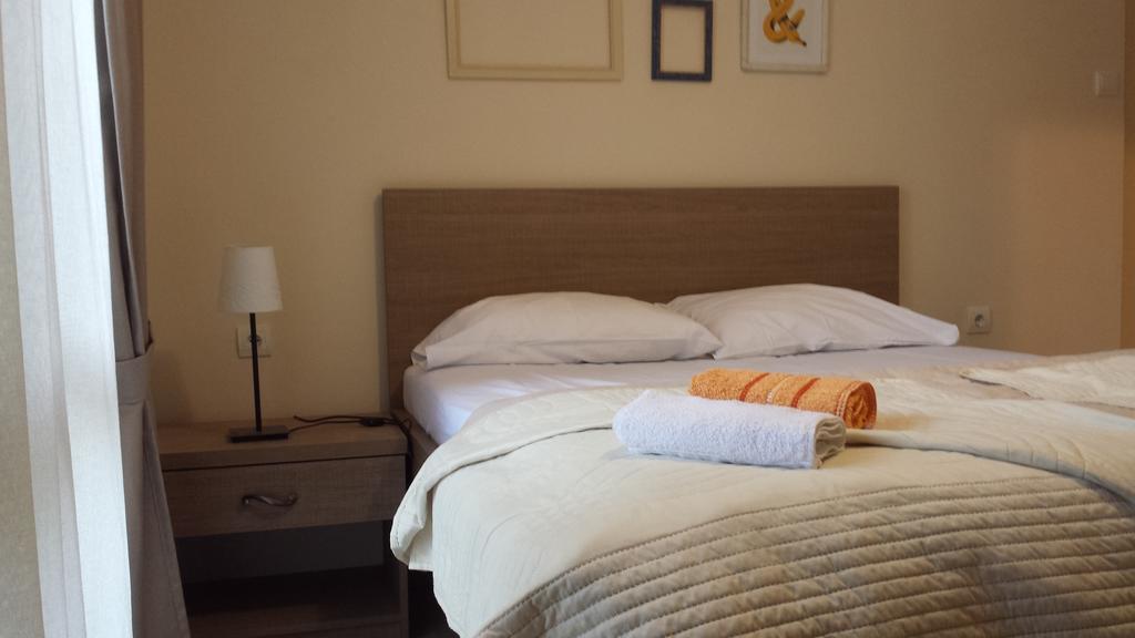 Apartments Fortunella Budva Phòng bức ảnh
