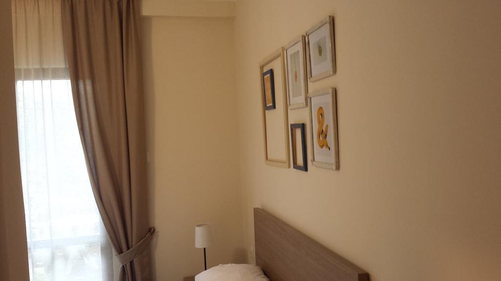 Apartments Fortunella Budva Phòng bức ảnh